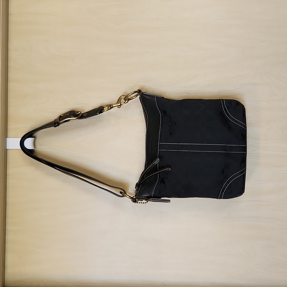 Coach Signature Hobo Shoulder Bag